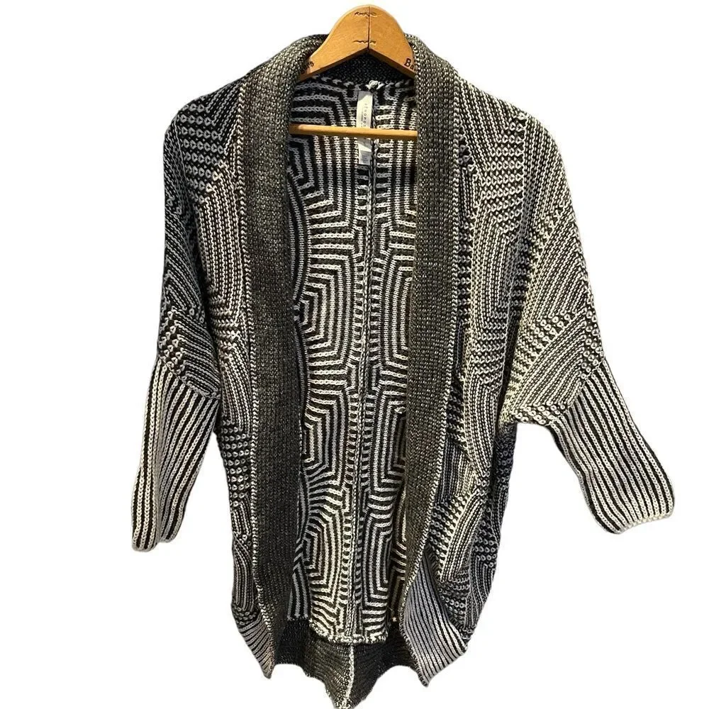Aeropostale Cardigan Sweater Small Gray and white open front